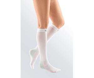 Mediven Thrombexin (Anti-Embolism) 18 mmHg Knee High CT : White X-Large 91374 by Medi