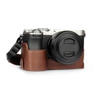 MegaGear Funda de cámara de Cuero Genuino para Sony Alpha a7C II - Elegante y Protectora (Marrón)