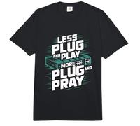 Menos Plug and Play Más Diversión Plug and Pray Comfort Colors Adult Heavyweight T-Shirt