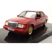 Mercedes 300 E W124 1984 Rojo Oscuro Coche a Escala 1:43 ixo models