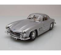 TAVITOYS, Mercedes-Benz 300 SL (1954) Plata (18-22023S), Color (1)