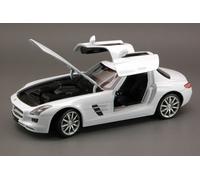 Mercedes-Benz SLS AMG 2009 Blanco 1:24 Modelo 4245 WELLY