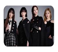 MERCHANDMANIA Alfombrilla Pequeña Next Level Drama Grupo Chicas Cantantes Mousepad Raton