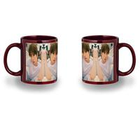 MERCHANDMANIA Taza completamente Roja recuadro lucky to be loved cancion grupo musical mundial black mug jarra cerveza te infusión