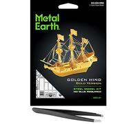 Metal Earth Golden Hind Gold Versión 3D Metal Modelo Kit Paquete con Pinzas Fascinaciones