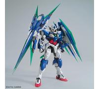 Bandai Hobby MG 1/100 00 QAN[T] Full Saber Gundam 00V Battlefield Record Azul