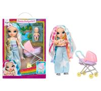 RAINBOW HIGH Jr. High Bestie Babysitters - Amaya Raine, muñeca de 23 cm | Muñeca bebé incluida, carrito funcional, capazo extraíble, biberón, peine, conjunto de ropa y accesorios, para +4 años