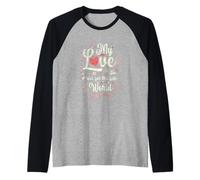 Mi Amor es Demasiado Real para Este Mundo Falso Camiseta Manga Raglan