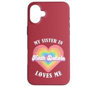 Mi Hermana en Dakota del Norte me ama Heart Retro Groovy USA Carcasa para iPhone 16 Plus