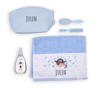 Mi Pipo - Neceser Niño Personalizado - Pirata | Neceser Aseo Infantil con Toalla, Colonia, Peine y Cepillo | para Viajes, Uso Diario, Colegio | Impermeable, Seguro, Cómodo y Fácil de Limpiar