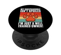 Mi Sheepadoodle no está mimado, Solo Estoy entrenado Sheepadoodle PopSockets PopGrip Adhesivo