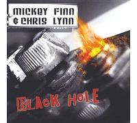 Mickey Finn & Chris Lynn - Black Hole