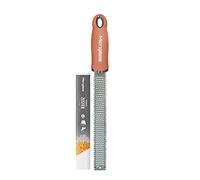Microplane Zester - Rallador de cocina en Naranja Canela para cítricos, parmesano, jengibre, chocolate y nuez moscada con hoja fina de acero inoxidable. Fabricado en Estados Unidos