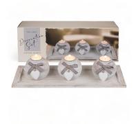 MIJOMA - Elegante juego de velas con 3 portavelas en bandeja de madera de color blanco/natural, accesorio cálido para el hogar para un ambiente acogedor, velas de té incusivas, dimensiones aprox. 40 x