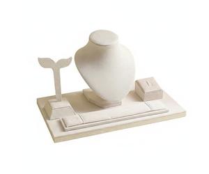 Milageto Soporte para Joyas Organizador Expositor Exhibidor Portajoyas con Diseño Escalonado para Comparar Conjuntos y Atraer Miradas Superficie Aterciopelada, Beige