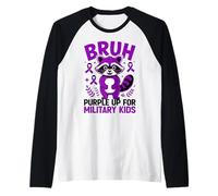 Military Child Month Raccoon, Purple Up for Military Kids Camiseta Manga Raglan