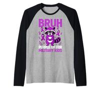 Military Child Month Raccoon, Purple Up for Military Kids Camiseta Manga Raglan