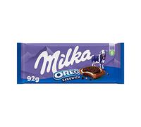 Milka Oreo Sándwich Tableta de Chocolate con Leche de los Alpes Cubiertas con Galletas Oreo y Crema Sabor Vainilla, 92 g