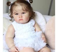 MineeQu Muñecas Reborn Bebe Realista 24 Pulgadas, Ojos Azules y Cabello Ondulado, Cuerpo de Tela, Toddler, Ropa de Encaje Blanca, Accesorios