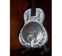Mini guitarra DIRE STRATS MARK KNOPFLER con pantalla de regalo