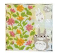 Mini Toalla Totoro Gris con Jardín de Flores - 25x25 cm