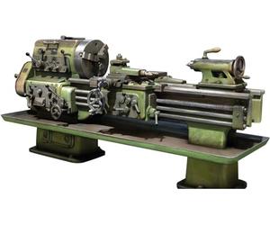Miniart 1:35 - Máquina de torno