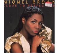Miquel Brown - Close to perfection (b/w Instr. Dub, 1985) / Vinyl Maxi Single [Vinyl 12'']