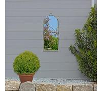 MirrorOutlet The Arcus - Espejo de Pared para jardín con Marco de Color concreto, 64 cm x 24 cm, Espejo Plateado con Respaldo Negro para Todo Tipo de Clima.