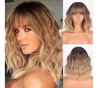 MISSQUEEN Materiales de alta calidad: la peluca corta y ondulada marrón ombre está hecha de la fibra sintética resistente al calor más realista, mejorada por la artesanía tradicional, suave, lisa