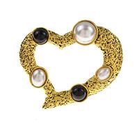 Moda Vintage Pearl Heart Broches for las mujeres Collor Blanco y negro Collor Día de San Valentín Accesorios Accesorios Buena regalo Crystal Brooch(C)