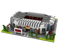 Modelo de arquitectura para armar con bloques en miniatura, diseño realista de campo de fútbol. Colección de estadios élite del mundo. Estadio de fútbol en Trafford, Manchester, Inglaterra.
