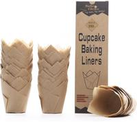 Moldes Magdalenas Papel,200 piezas Estándar,Tulipán Papel de Pastel,Pergamino UE Natural, Antiadherente & Sin Blanquear & A Prueba de Grasa,Para Fiestas/Navidad/San Valentín,Tamaño Estándar