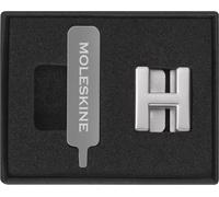Moleskine Pin para Cuaderno o Agenda Letra H, Broche Letras, Personaliza el Cierre con Elástico, Idea de Regalo Personalizada, Color Plata