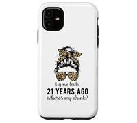 Mom Dad on 21 Year Old Son Daughters 21st Birthday Messy Bun Carcasa para iPhone 11