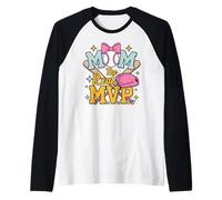 Mom, The Real Most Valuable Person, Funny Baseball Camiseta Manga Raglan
