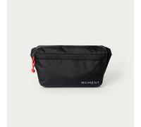 Moment Everything Sling 1L Black