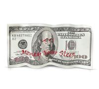 'Money Never Sleeps' - Escultura de Mesa Pop Art sobre Panel de Aluminio deformado y Decorado a Mano - Gris - H15 cm