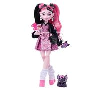 Monster High Draculaura Muñeca con Vestido Rosa con Lazo y cárdigan Negro, murciélago Mascota Count Fabulous y 7 Accesorios, como Ramen, pintalabios y Bolso, JHK29