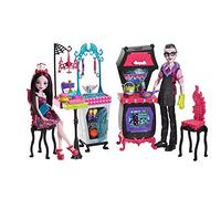 Monster High FCV75 Family Vampire Kitchen Playset con muñeca (Paquete de 2)