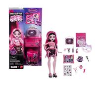 Monster High Secretos de Autocuidado Draculaura Muñeca | Set de muñeca vampira y accesorios con 13 sorpresas realistas, rodillo facial funcional y mood board personalizable, JHK43