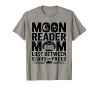 Moon Reader Book Mom Lost Between Stars and Pages Camiseta