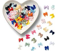 MORSUNBELA Lazos decorativos pequeños lazos de regalo, mini lazos, decoración de boda, decoración para cumpleaños, manualidades, tarjetas de costura, 100 unidades, 2,5 × 2,5 cm, multicolor