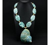 MQXFCZUX Green Peacock angel Freeform Slice Gemstone Necklace Big Blue Turban Shell Sea Pendant