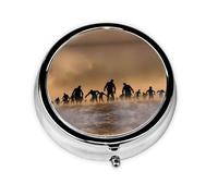 Muchos zombies, este pequeño pastillero redondo de viaje de tres compartimentos es perfecto para almacenar medicamentos diarios, vitaminas y sobre la marcha.