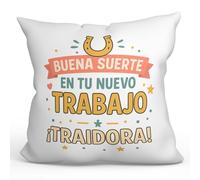 MUGFFINS Cojín con Relleno Despedida compañera Trabajo | Regalo Despedida Trabajo Gracioso y Divertido Buena Suerte en tu Nuevo Trabajo ¡Traidora! en Español | 40x40cm poliéster | Adiós compa v2