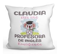 MUGFFINS Cojín Personalizable 40x40 cm para Profesora DE INGLÉS Relleno Incluído - En Español - Koalificados Personalizados - Regalo Original y Divertido