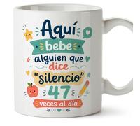 MUGFFINS regalo profesora divertida | regalo profesor divertido | taza profe Aquí bebe alguien que dice silencio 47 veces al día en Español 330 Ml | cerámica resistente | Infantil v1