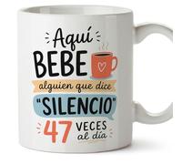 MUGFFINS regalo profesora divertida | regalo profesor divertido | taza profe Aquí bebe alguien que dice silencio 47 veces al día en Español 330 Ml | cerámica resistente | Enseñanza v1