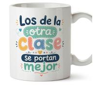 MUGFFINS regalo profesora divertida | regalo profesor divertido | taza profe Los de la otra clase se portan mejor en Español 330 Ml | cerámica resistente | Infantil v4