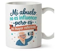 MUGFFINS taza abuelo con frase Mi abuelo no es influencer pero es mi mayor referente en Español | regalo original | cumpleaños, navidad | 330 Ml / 11 oz | Abuelitos-3 v7